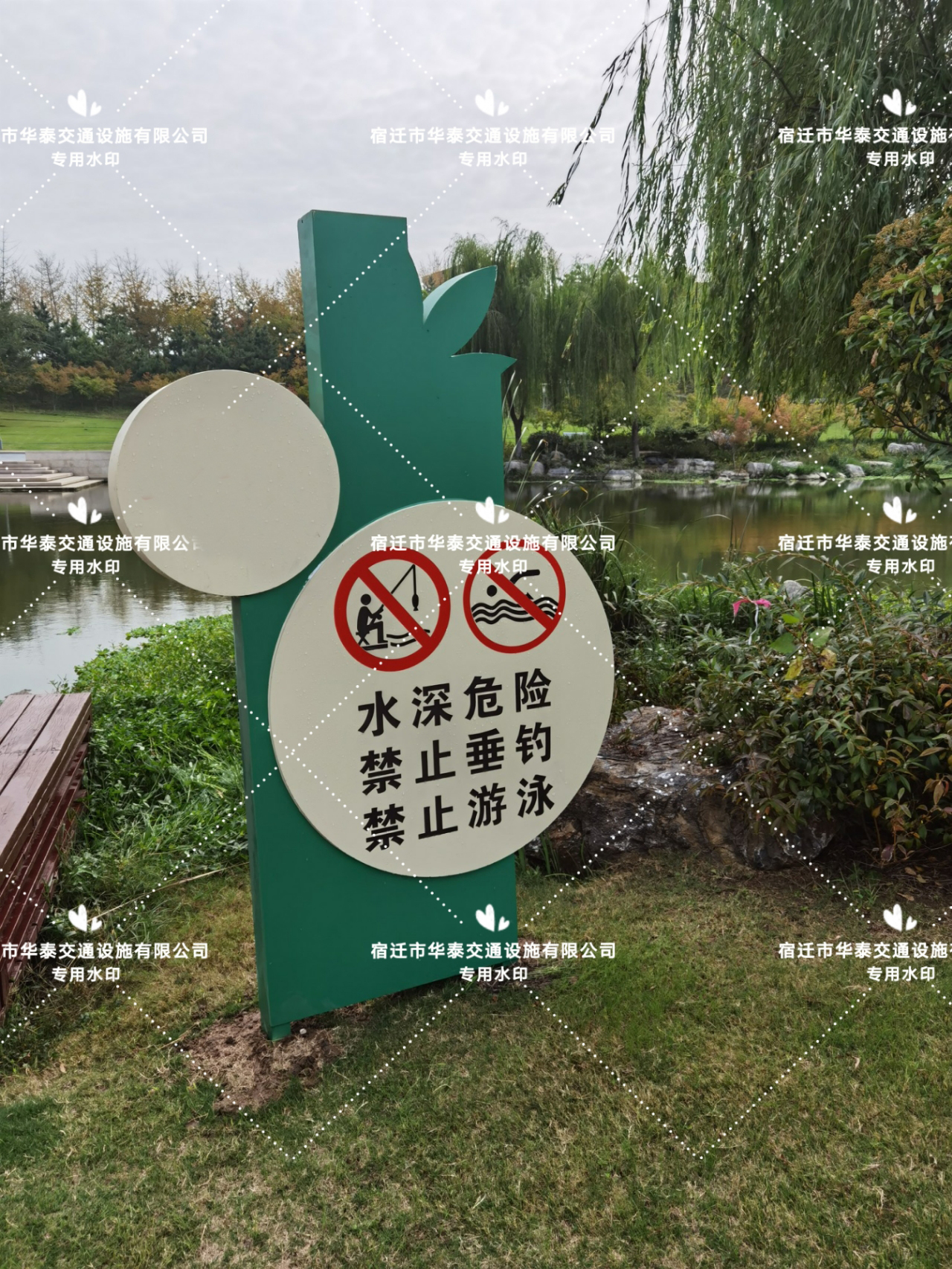 景區(qū)標(biāo)志牌